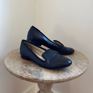 Nine West black leather loafer style ballerina flats size 9.5